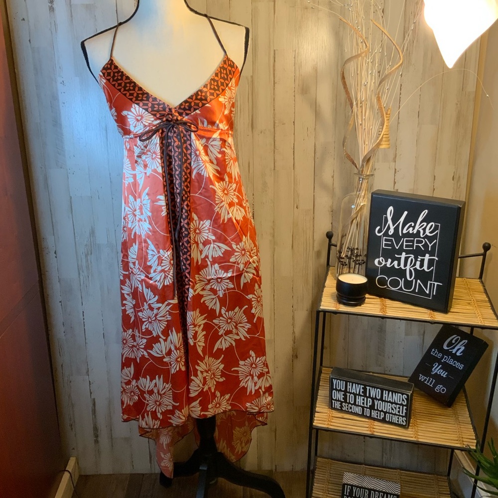 Trac silky sleeveless dress. Uneven hem. Size Small